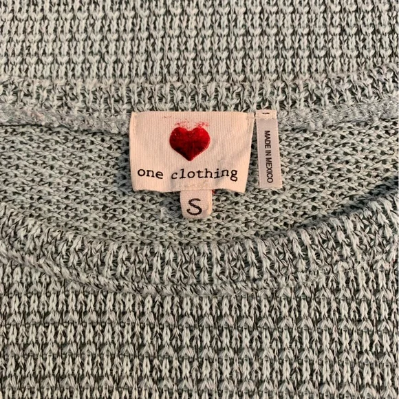 🔵 2/$22❗️Lightweight Mint Green Juniors Small Pullover Knit Sweater - Picture 5 of 6